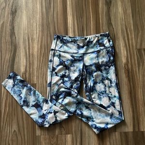 Athleta Blue and White Floral Leggings